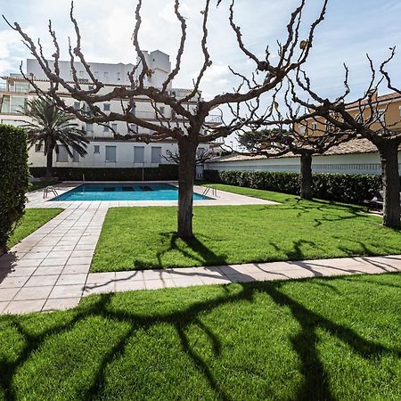 Inmueble De Categoria. Wifi Free Apartment L' Escala Luaran gambar