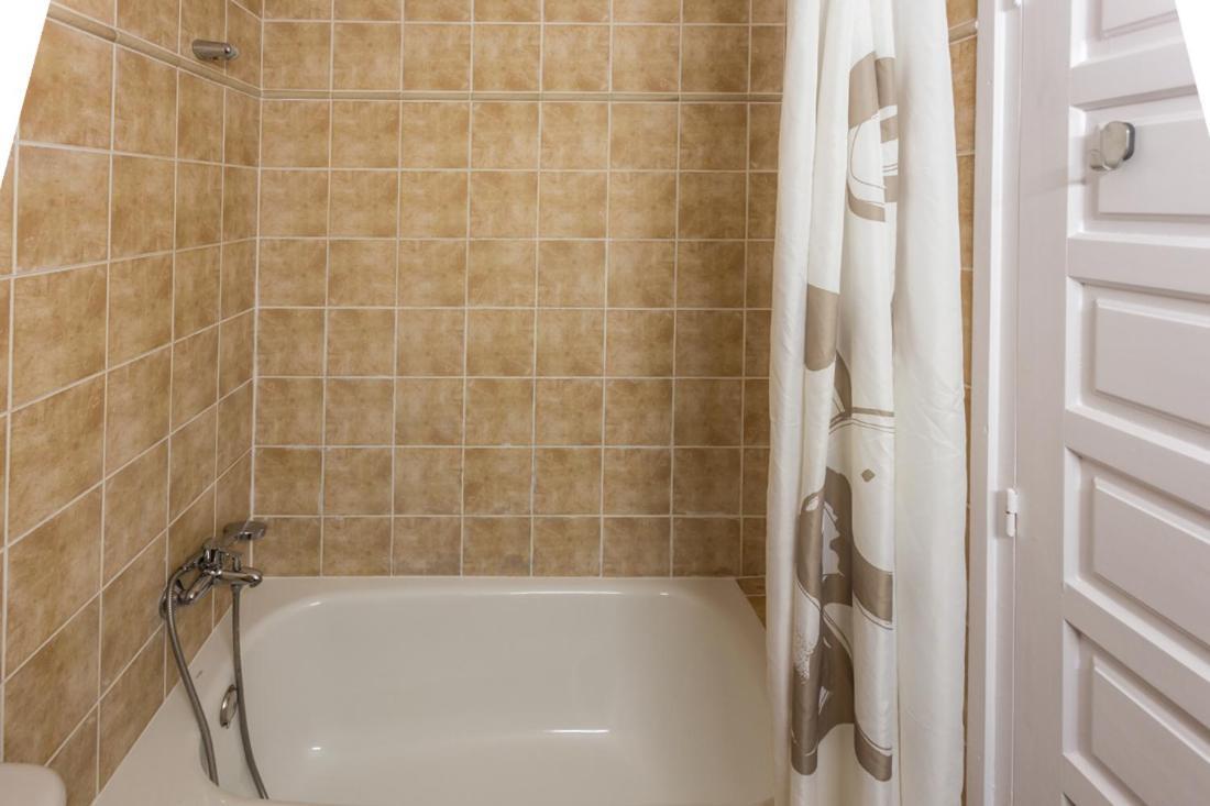 Inmueble De Categoria. Wifi Free Apartment L' Escala Luaran gambar