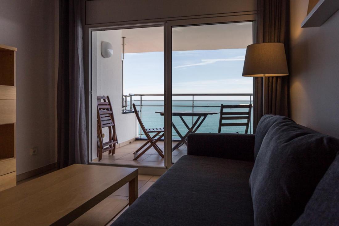 Inmueble De Categoria. Wifi Free Apartment L' Escala Luaran gambar