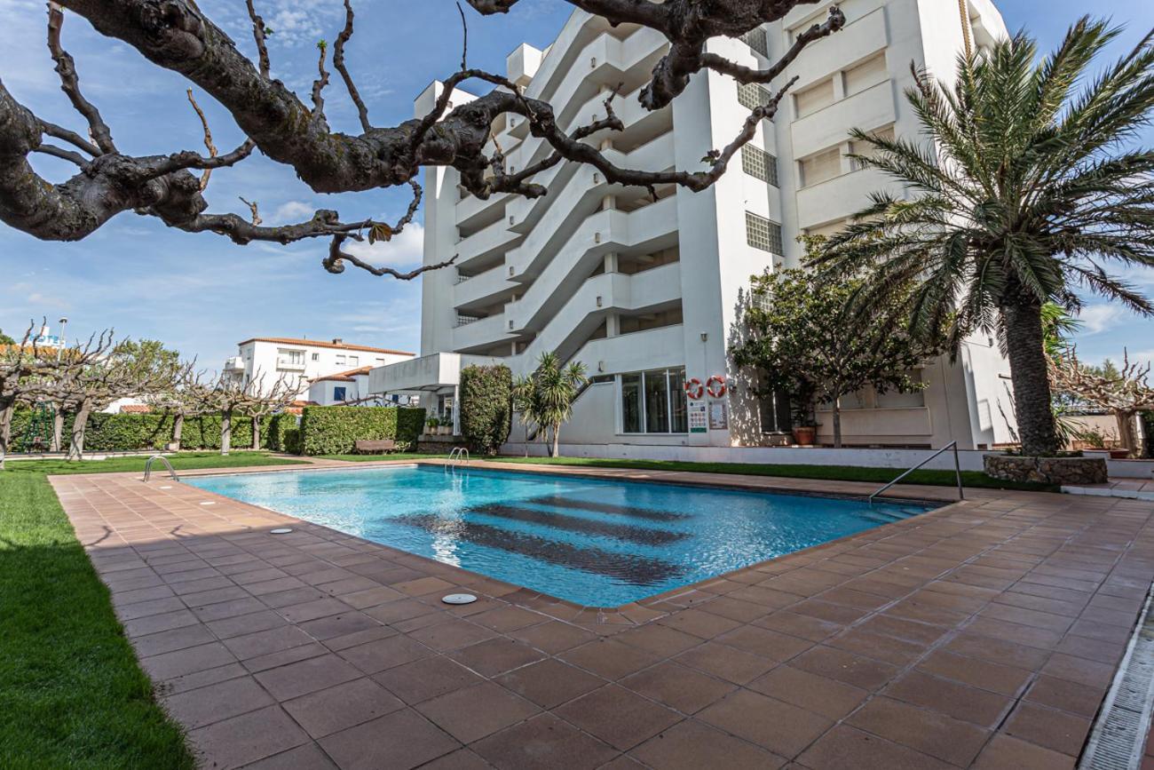 Inmueble De Categoria. Wifi Free Apartment L' Escala Luaran gambar
