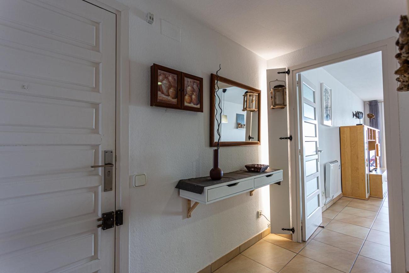 Inmueble De Categoria. Wifi Free Apartment L' Escala Luaran gambar
