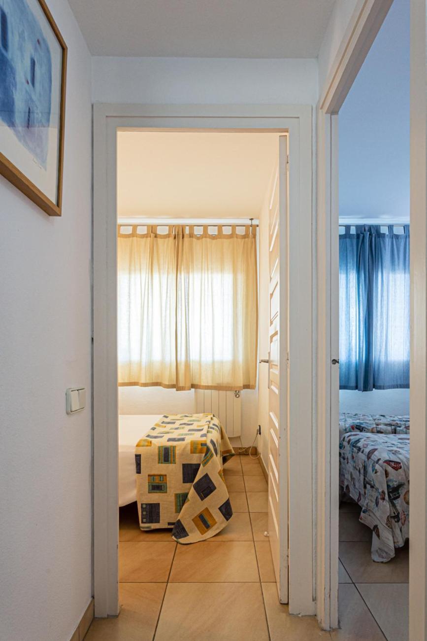 Inmueble De Categoria. Wifi Free Apartment L' Escala Luaran gambar