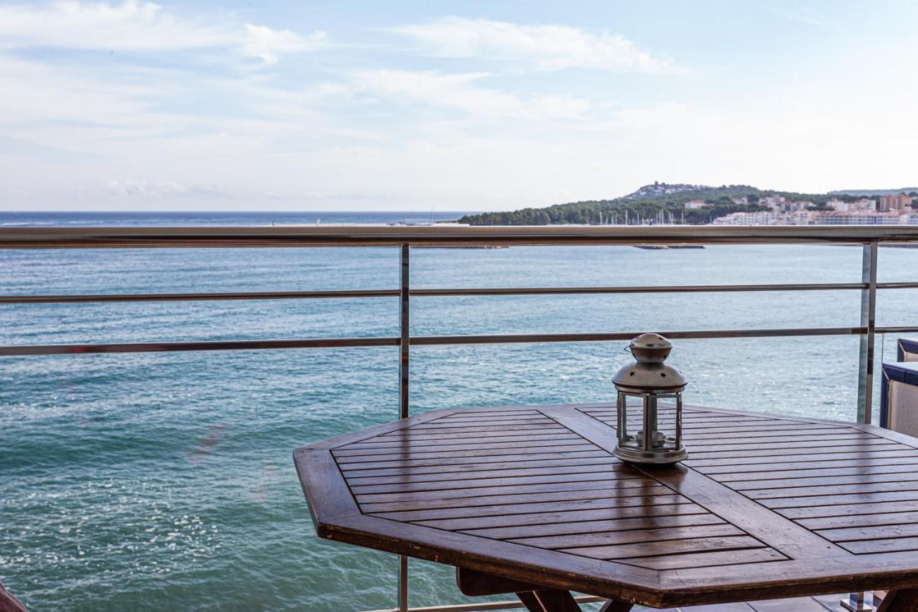 Inmueble De Categoria. Wifi Free Apartment L' Escala Luaran gambar